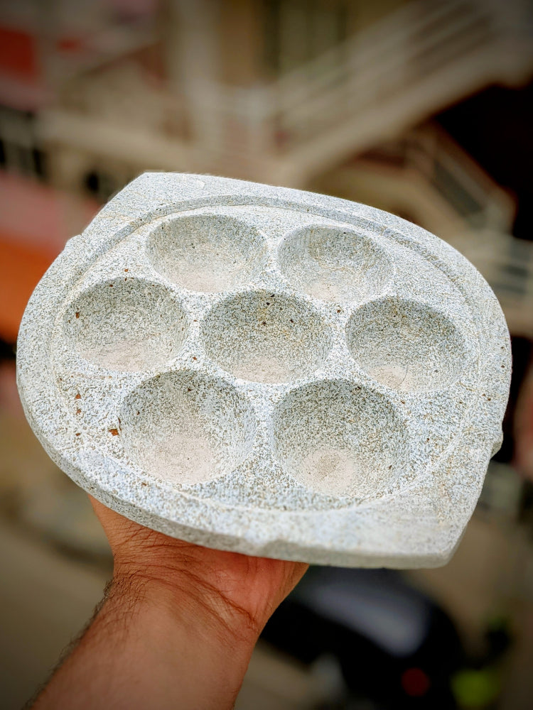 Paddu Tawa/Paniyaram Kal(TREATED)-7 Pits Weight 2kgs