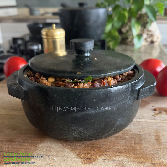 Biryani Pot (TREATED)  Size - L.  Capacity 1.7-2 liters