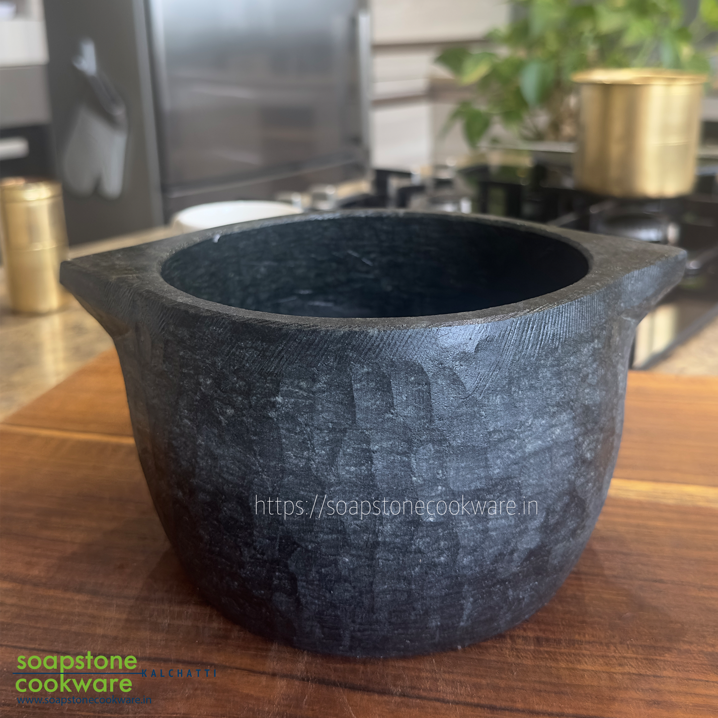 Kalchatti XL Size(TREATED)  Capacity 2.1-2.5 liters