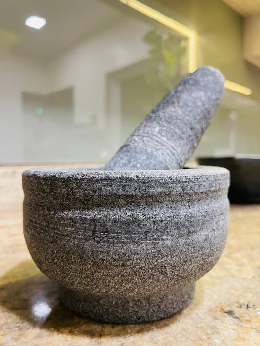 Chef’s Mortar & Pestle Height of Mortar 3.5inch ,Outer Diameter 5 inch,Inner Diameter 4 inch,  Pestle Weight 500g , Pestle Height 5.5 Inch